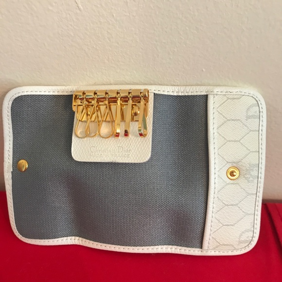 Authentic Dior vintage key holder. - Picture 4 of 5